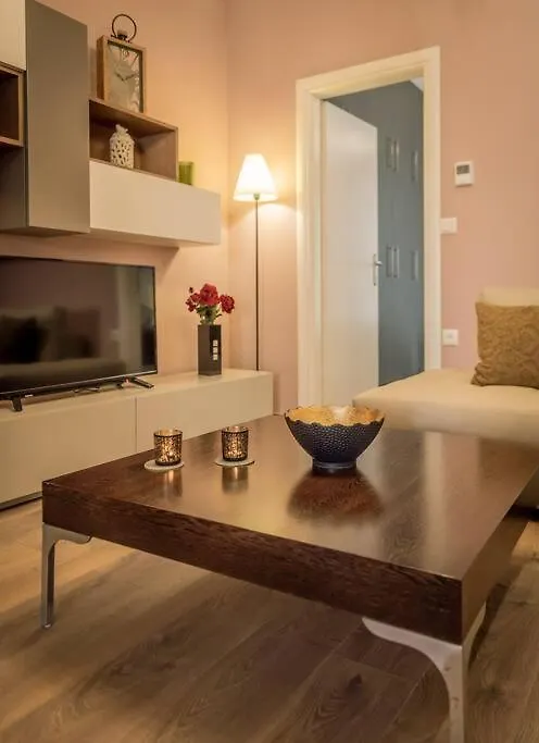 Eva'S Glamorous Apartment #Mitropoleos61 Thessaloníki