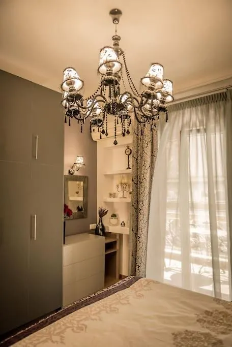 Eva'S Glamorous Apartment #Mitropoleos61 Thessaloníki 0*,  Grækenland